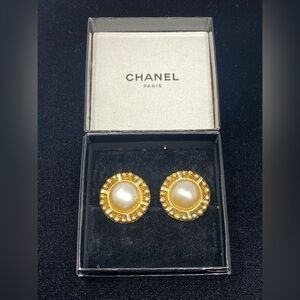 Vintage CHANEL Gold Round Faux White Pearl Clip-On Earrings
